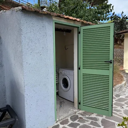 La Casa Dei Mandorli Holiday home *