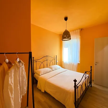 Semesterbostad La Casa Dei Mandorli *
